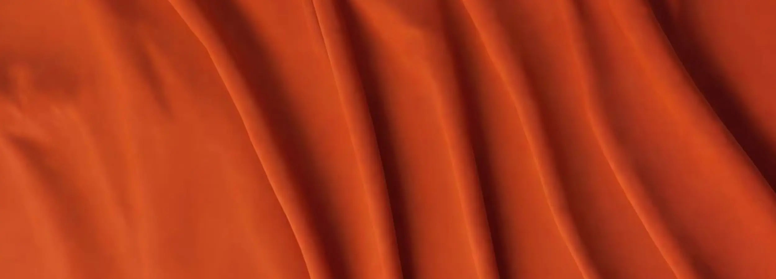 Maille signature L'Esmienne™ étoffe couture tissée Maison ESMIA Bruxelles