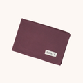 L'Étole ESMIA coloris Iris, hijab mauve plié à plat pour l'Esmienne, étiquette tissée ESMIA